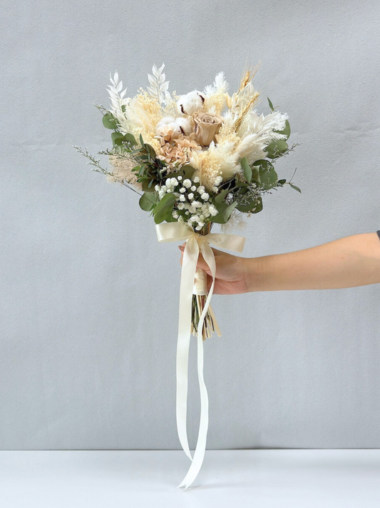 Breezy Bayfront Frontal Bridal Bouquet (Khaki)