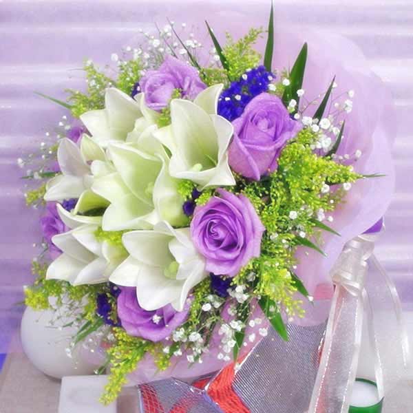 6 Lily &amp; 6 Purple Roses Handbouquet.