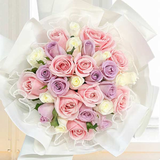 30 Pastel Roses Hand Bouquet