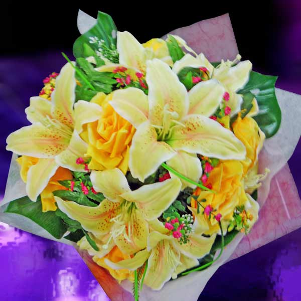 Artificial Yellow Lilies &amp; Roses HandBouquet