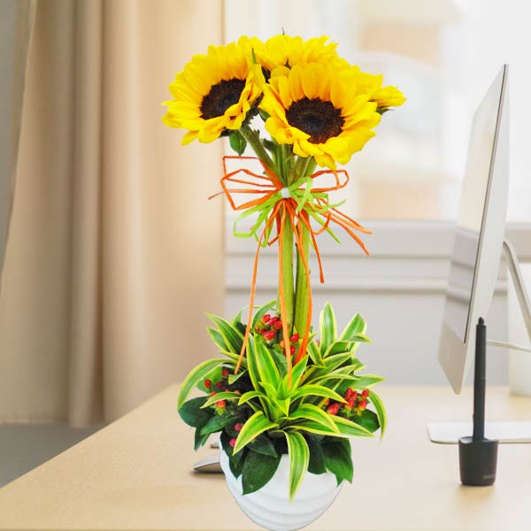 5 Sunflowers Arrangement Delivery