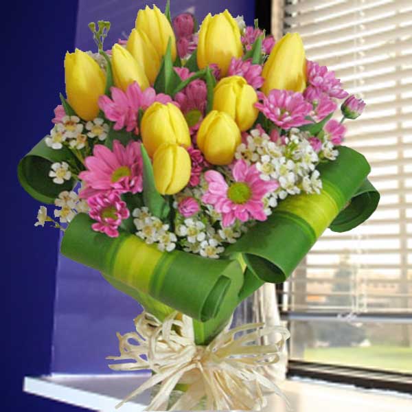 10 Yellow Tulip with Dracaena Foliage hand bouquet