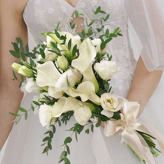 Calla Lilies Hand Bouquet ( For All Occasion )